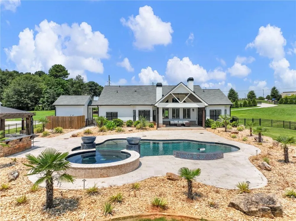 1044 Austin Road Winder, GA 30680