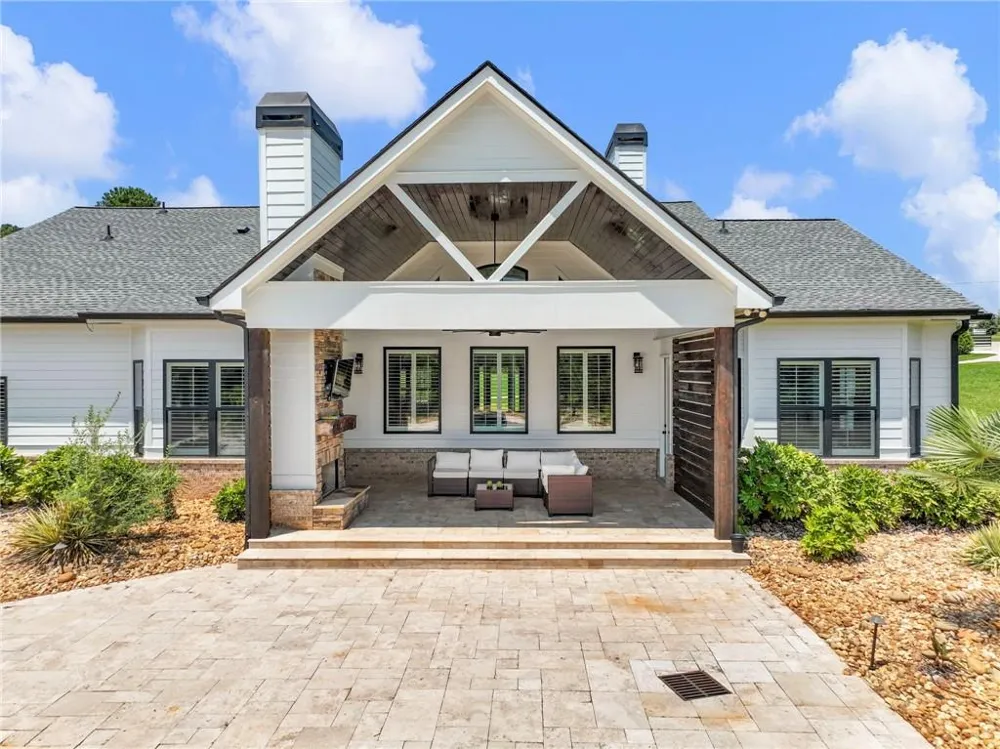1044 Austin Road Winder, GA 30680