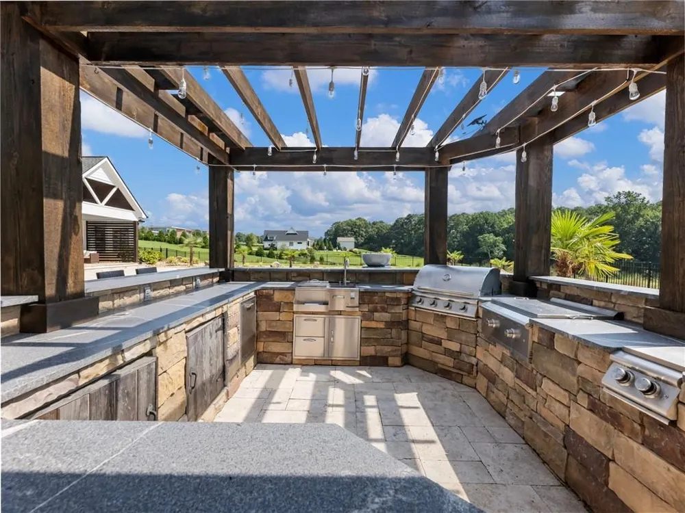1044 Austin Road Winder, GA 30680