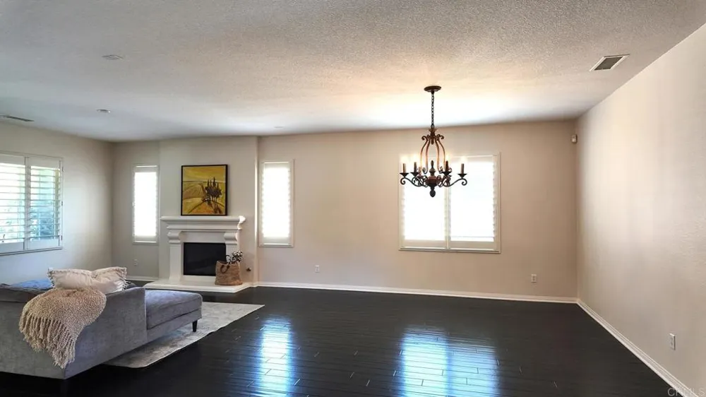 27002 Red Maple Murrieta, CA 92562