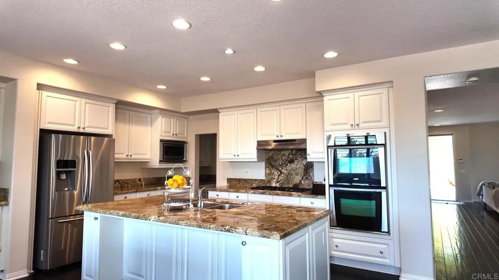 27002 Red Maple Murrieta, CA 92562