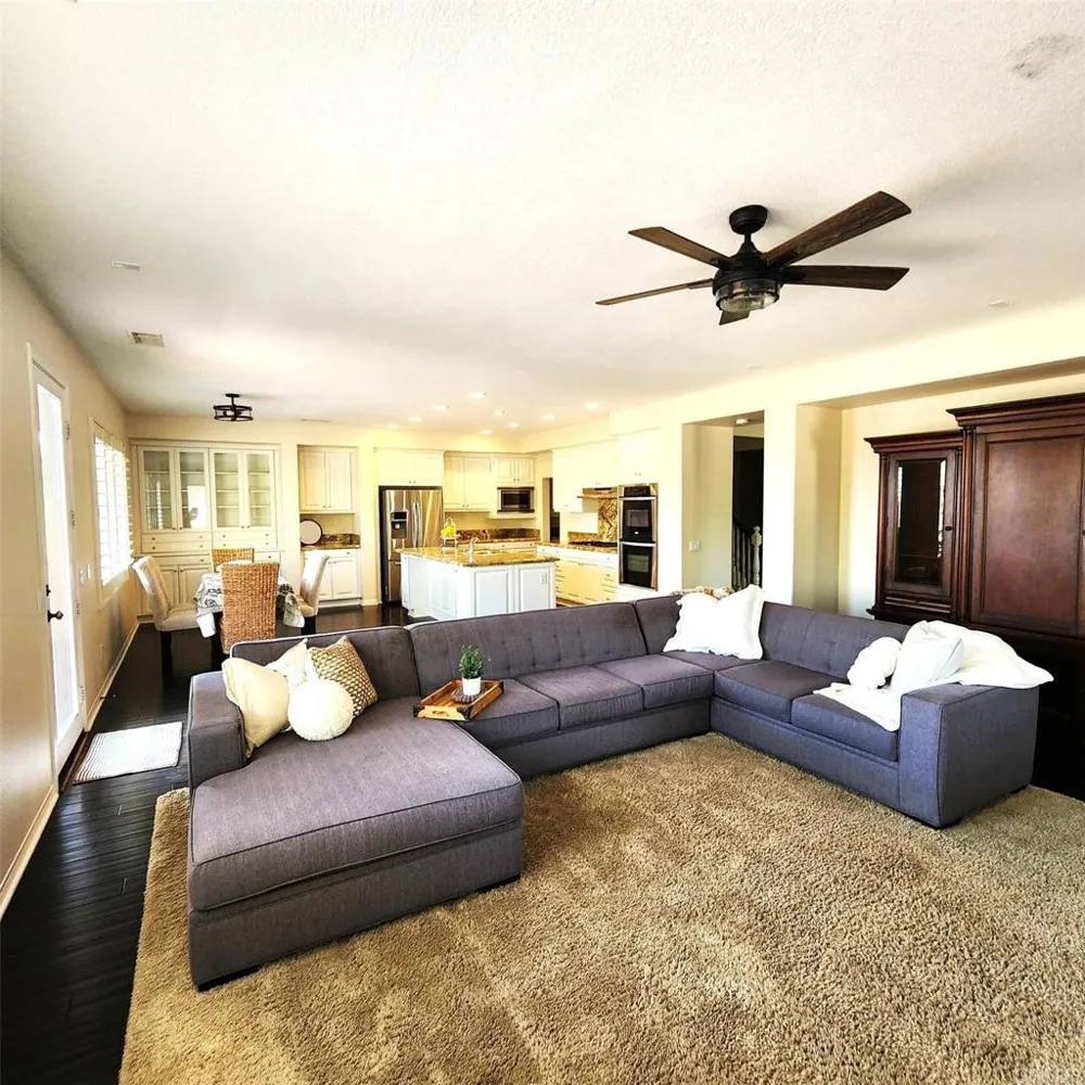 27002 Red Maple Murrieta, CA 92562