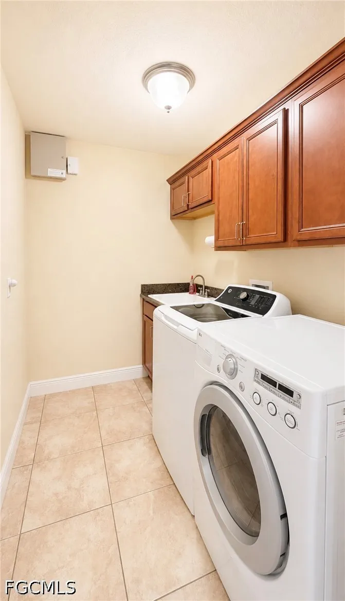 Abbott Avenue Alva, FL 33920