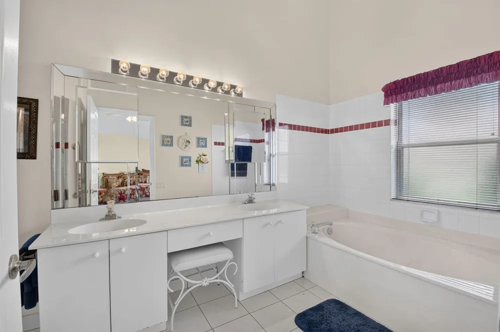 12235 Eagles Landings Way Boynton Beach, FL 33437