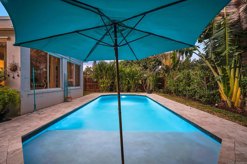 2136 NE 4th Avenue Boca Raton, FL 33431