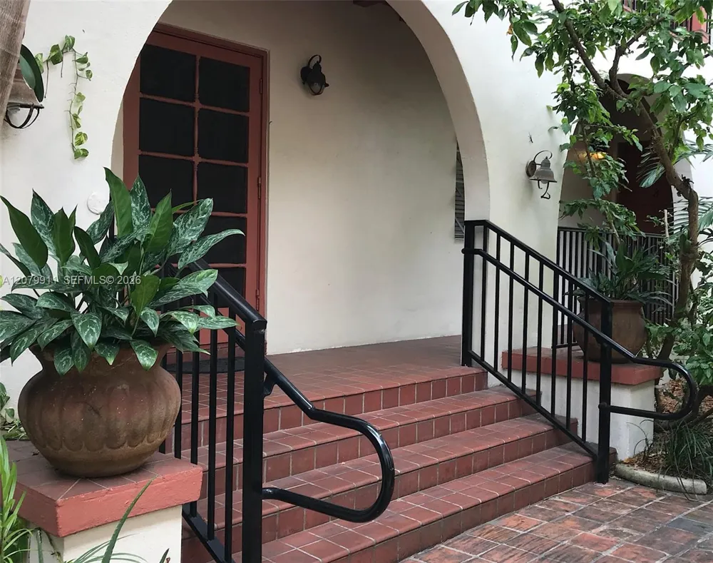 1550 Jefferson Ave #2 Miami Beach, FL 33139