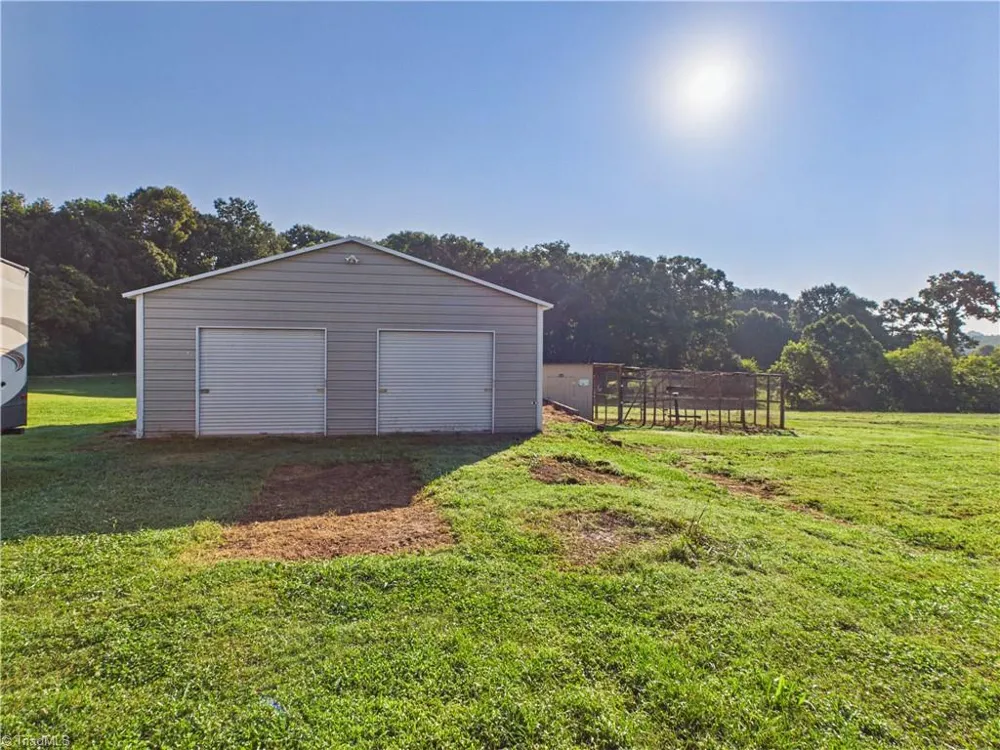 5476 Jesse Small Road Randleman, NC 27317