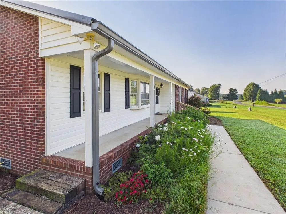 5476 Jesse Small Road Randleman, NC 27317