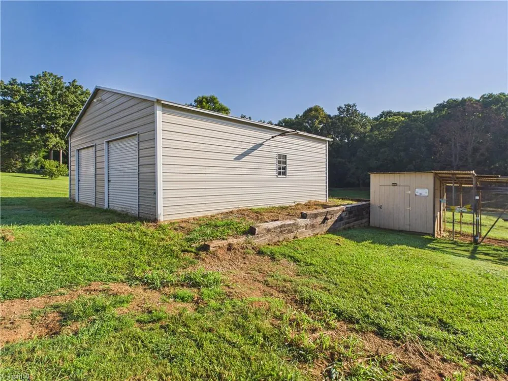 5476 Jesse Small Road Randleman, NC 27317