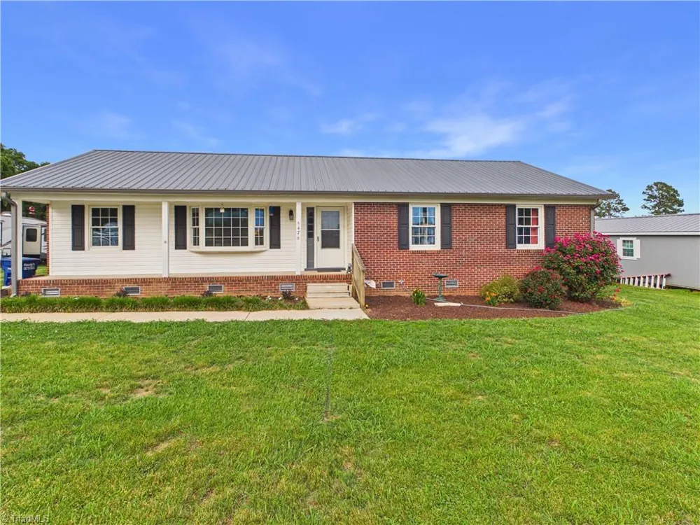 5476 Jesse Small Road Randleman, NC 27317