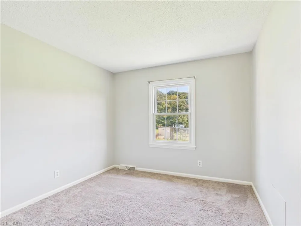 5476 Jesse Small Road Randleman, NC 27317