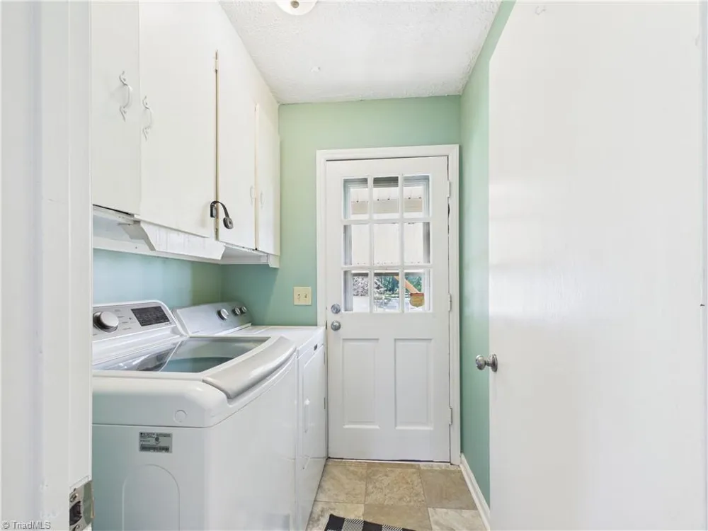 5476 Jesse Small Road Randleman, NC 27317
