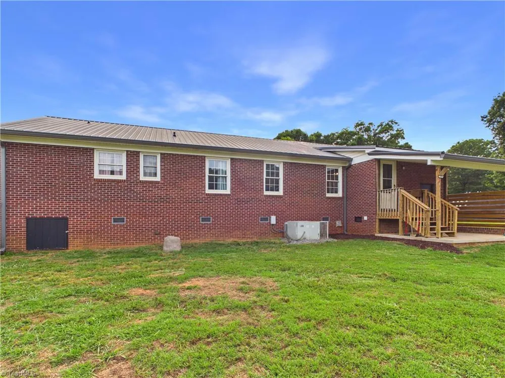 5476 Jesse Small Road Randleman, NC 27317