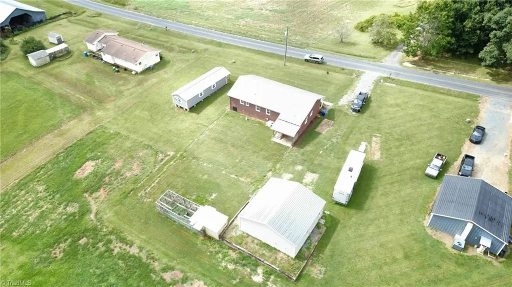 5476 Jesse Small Road Randleman, NC 27317