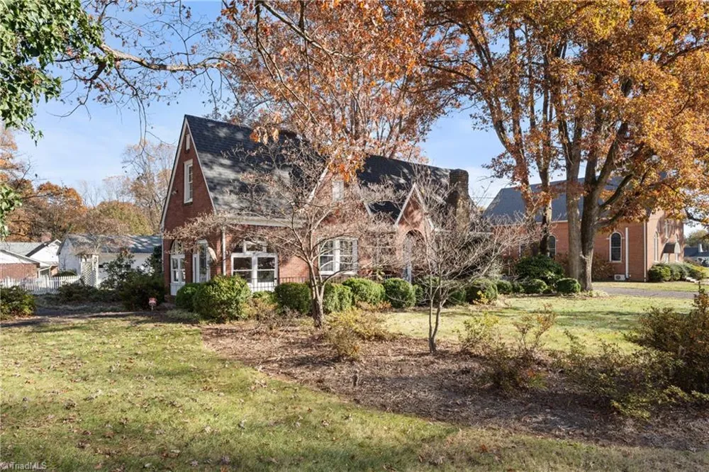 7945 Broad Street Rural Hall, NC 27045