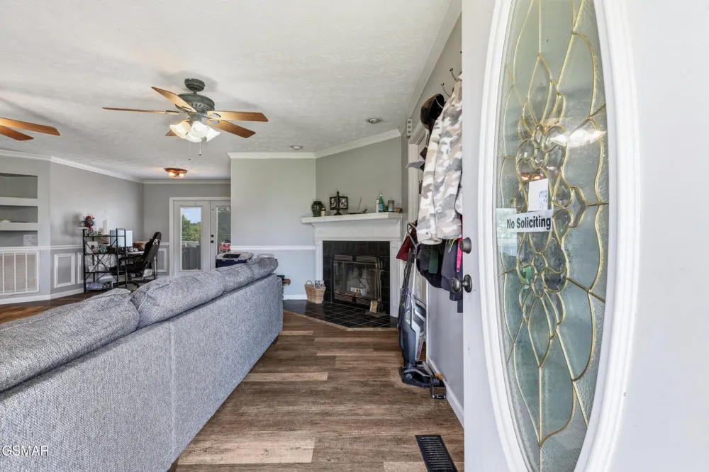 1406 Serene View Drive Sevierville, TN 37876