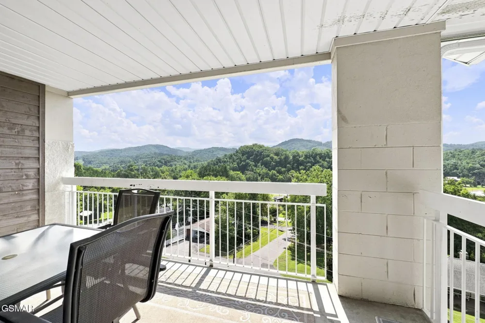 205 Ogle Drive #UNIT 552 Pigeon Forge, TN 37863