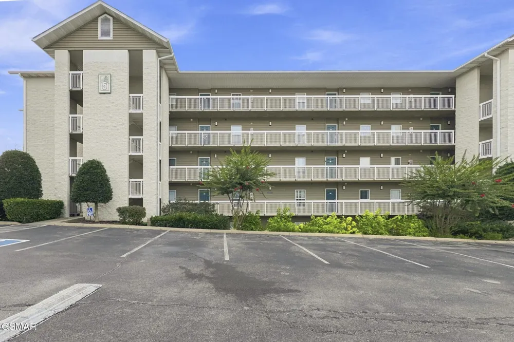 205 Ogle Drive #UNIT 552 Pigeon Forge, TN 37863