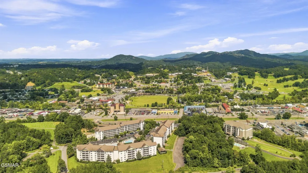 205 Ogle Drive #UNIT 552 Pigeon Forge, TN 37863