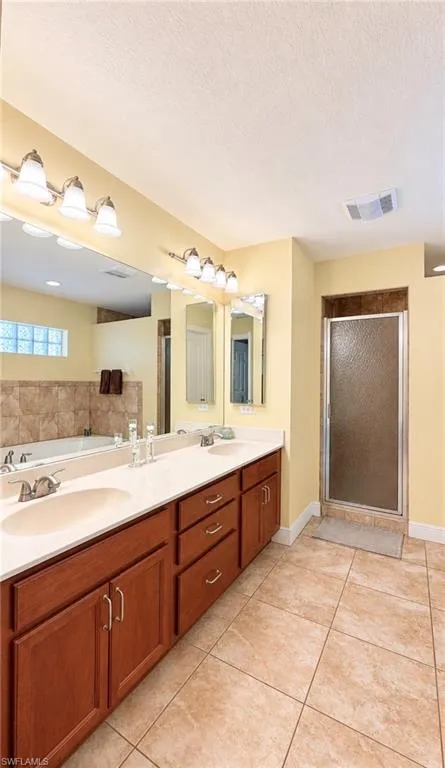 2004 Abbott Avenue Alva, FL 33920