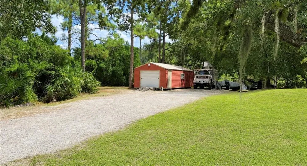 2004 Abbott Avenue Alva, FL 33920