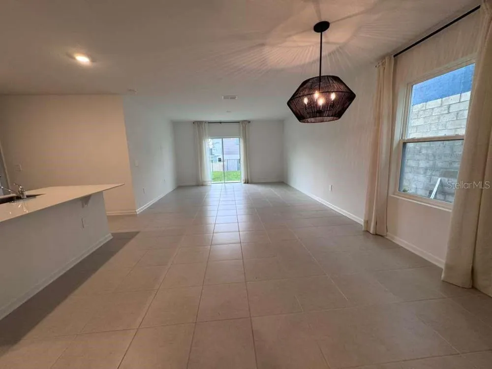 5031 OAKS RIVER STREET Davenport, FL 33837