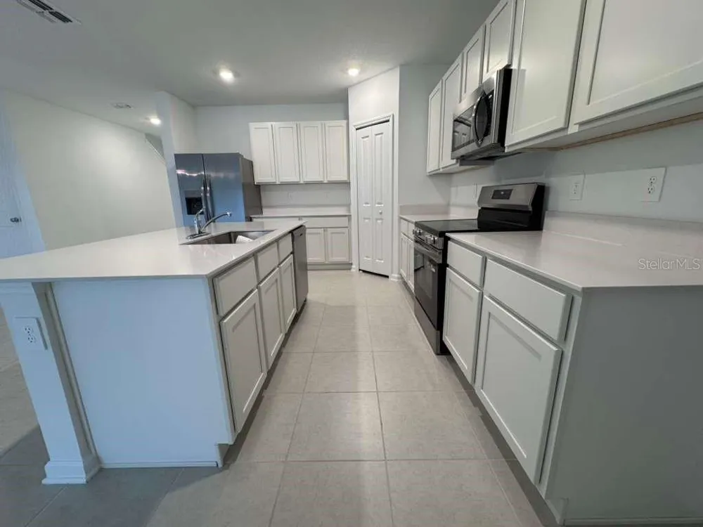 5031 OAKS RIVER STREET Davenport, FL 33837