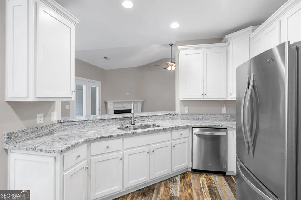 16 Round Rock CIR NE Rome, GA 30161