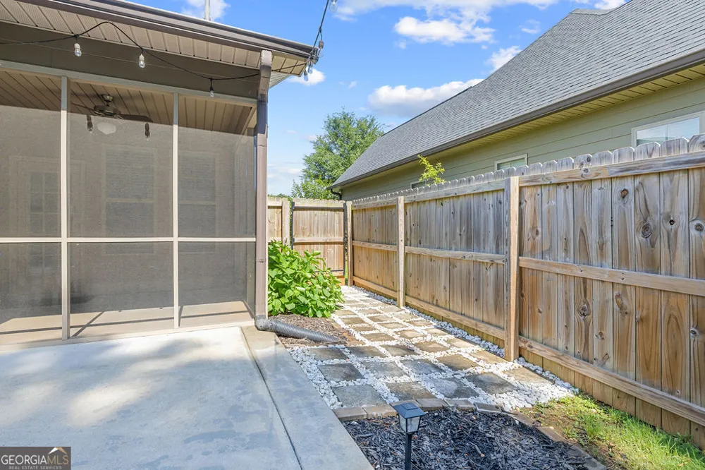16 Round Rock CIR NE Rome, GA 30161