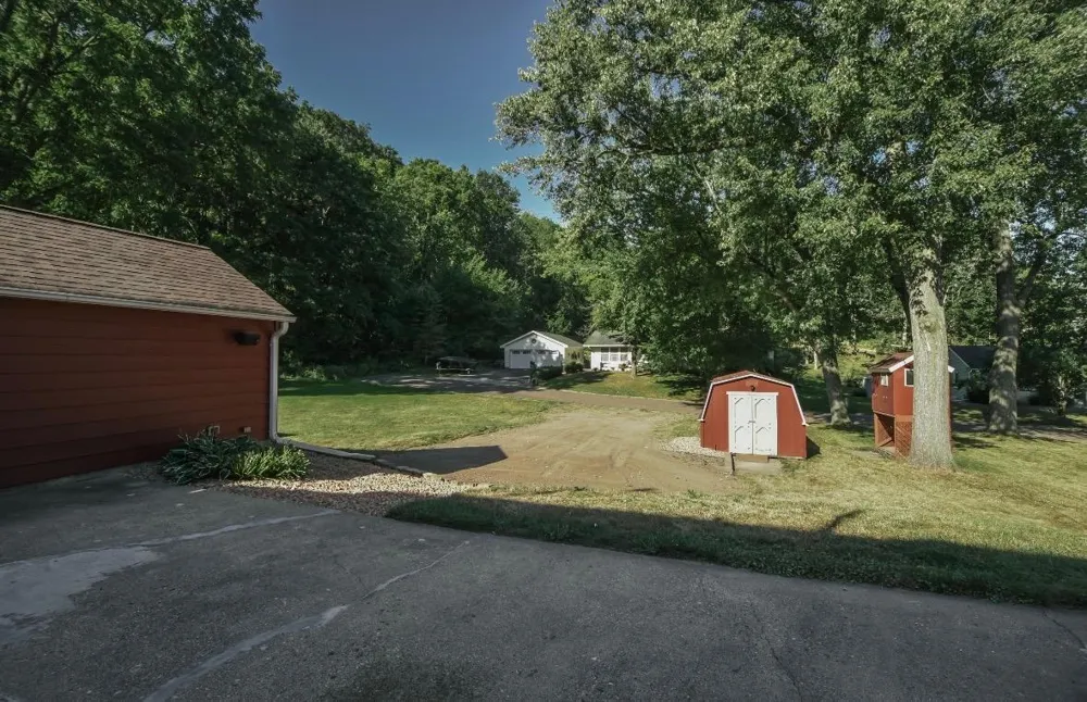 1616 Greenwood Street Red Wing, MN 55066