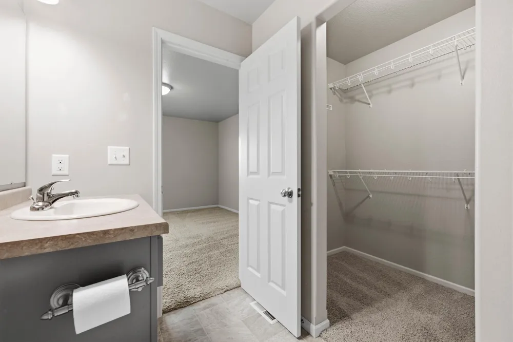 5444 Justice Drive S Fargo, ND 58104