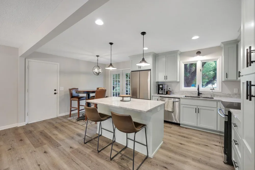 1701 W River Street Monticello, MN 55362