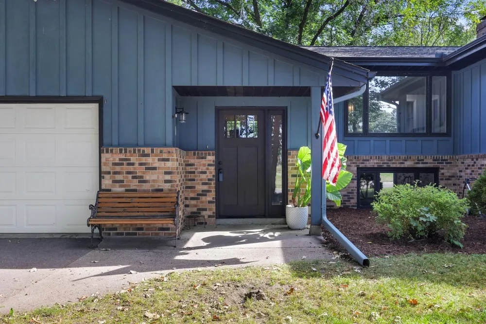 1701 W River Street Monticello, MN 55362