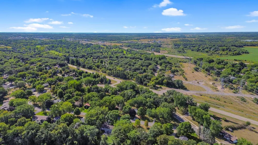 1701 W River Street Monticello, MN 55362