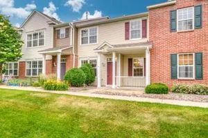 11040 Fergus Street NE #E