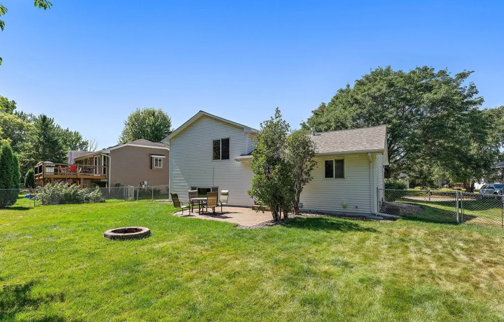 1507 Driving Park Road Stillwater, MN 55082
