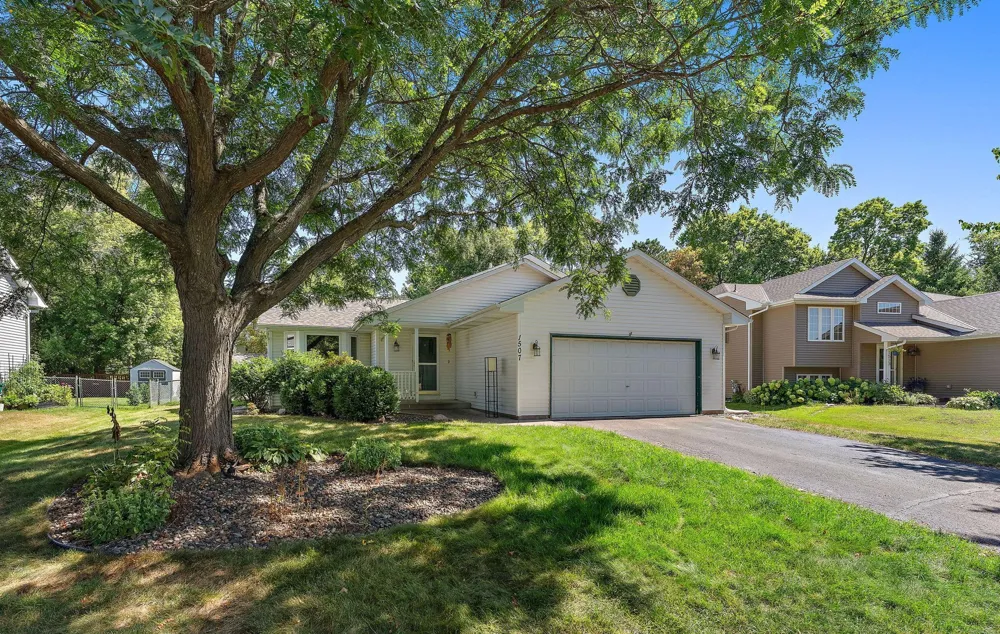 1507 Driving Park Road Stillwater, MN 55082