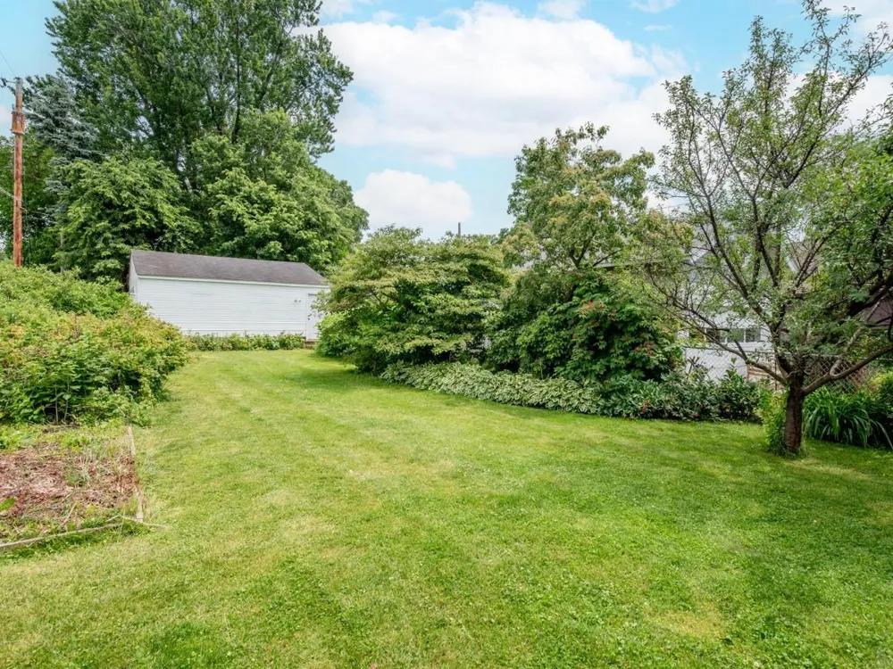 862 Holton Street Saint Paul, MN 55104