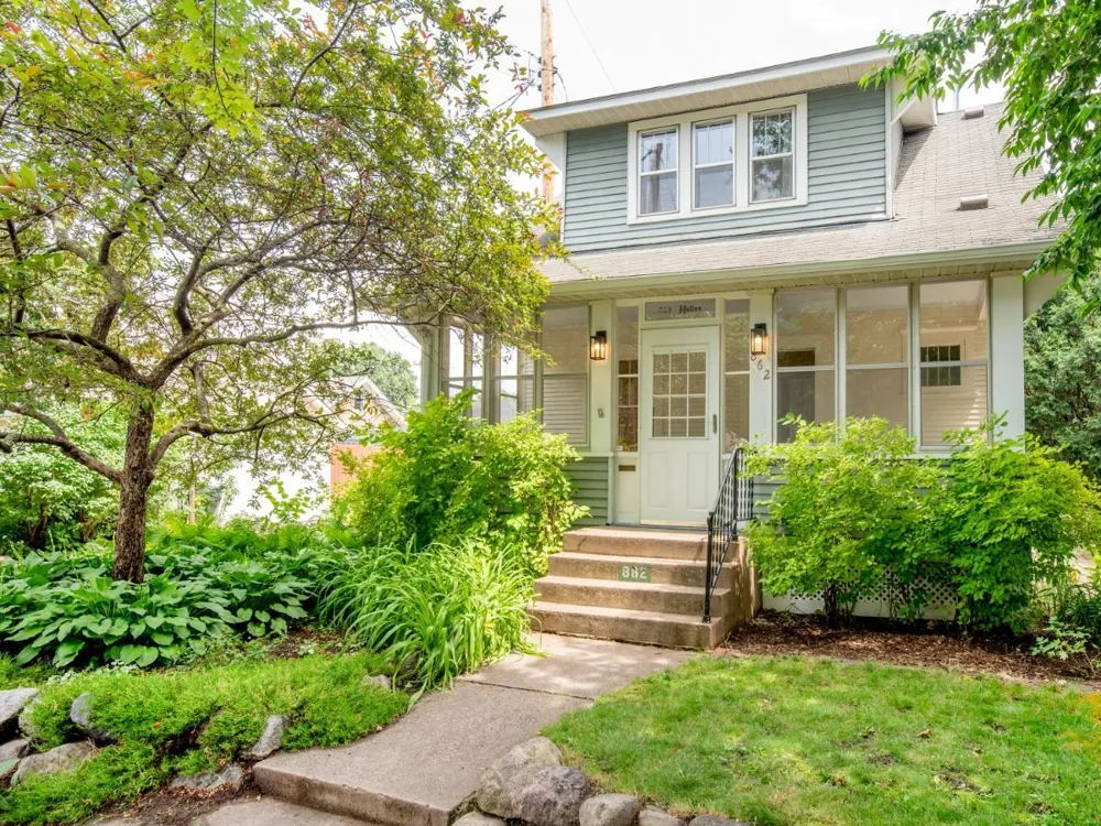 862 Holton Street Saint Paul, MN 55104