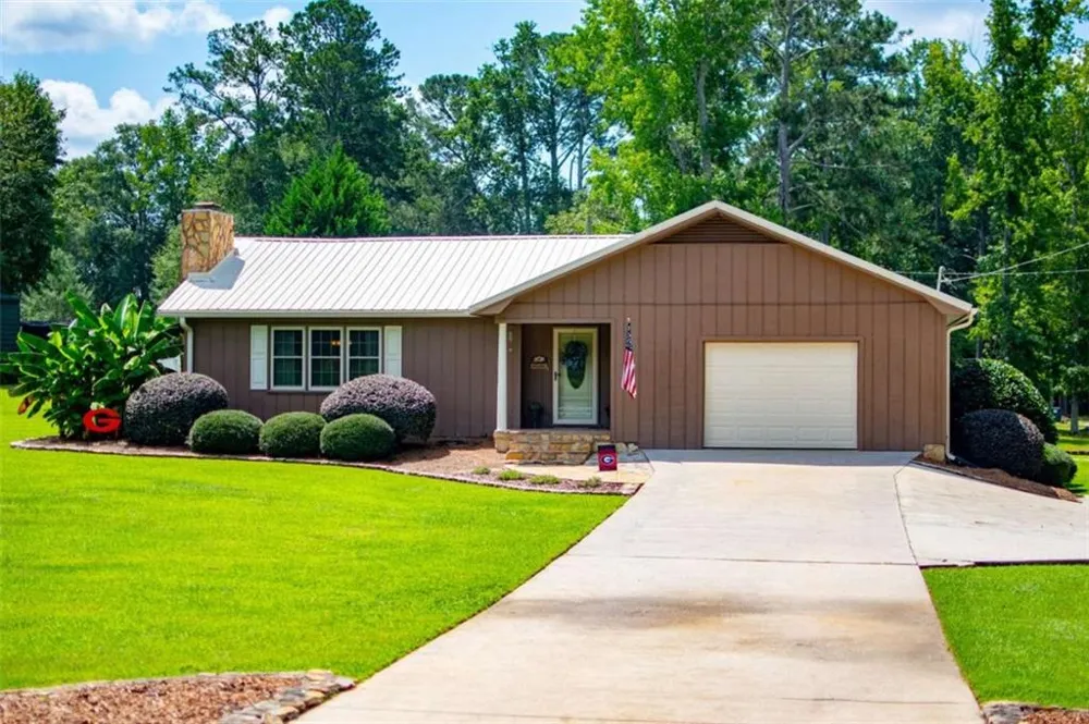 401 W Jonesville Road W Bowdon, GA 30108