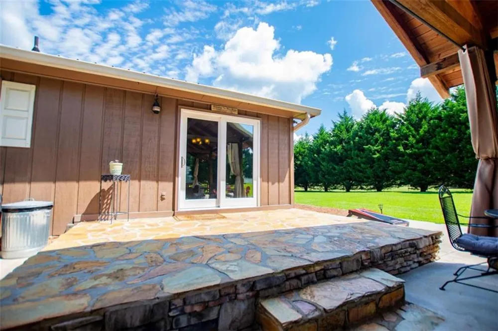 401 W Jonesville Road W Bowdon, GA 30108