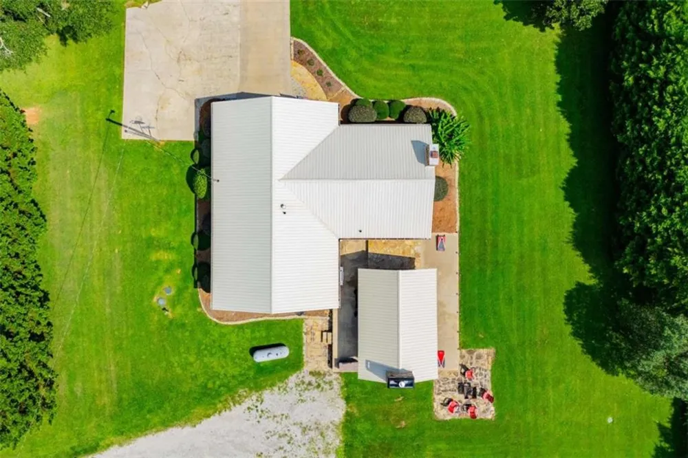 401 W Jonesville Road W Bowdon, GA 30108