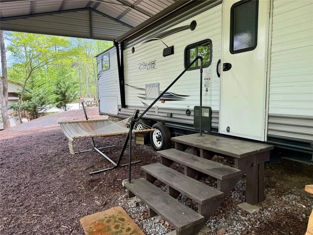 142 33rd Street Ellijay, GA 30540