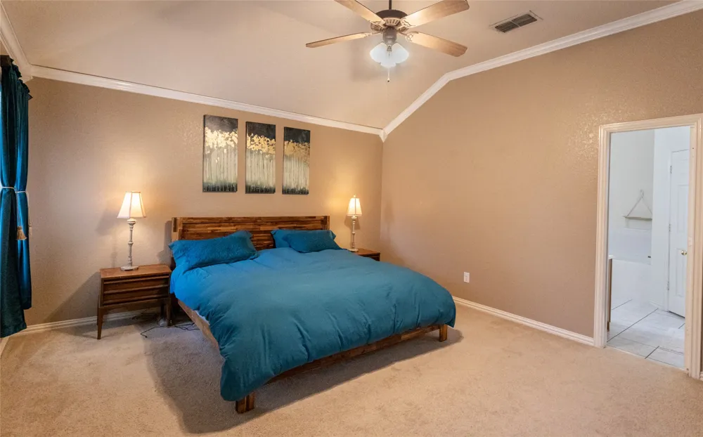 557 Willowview Drive Saginaw, TX 76179