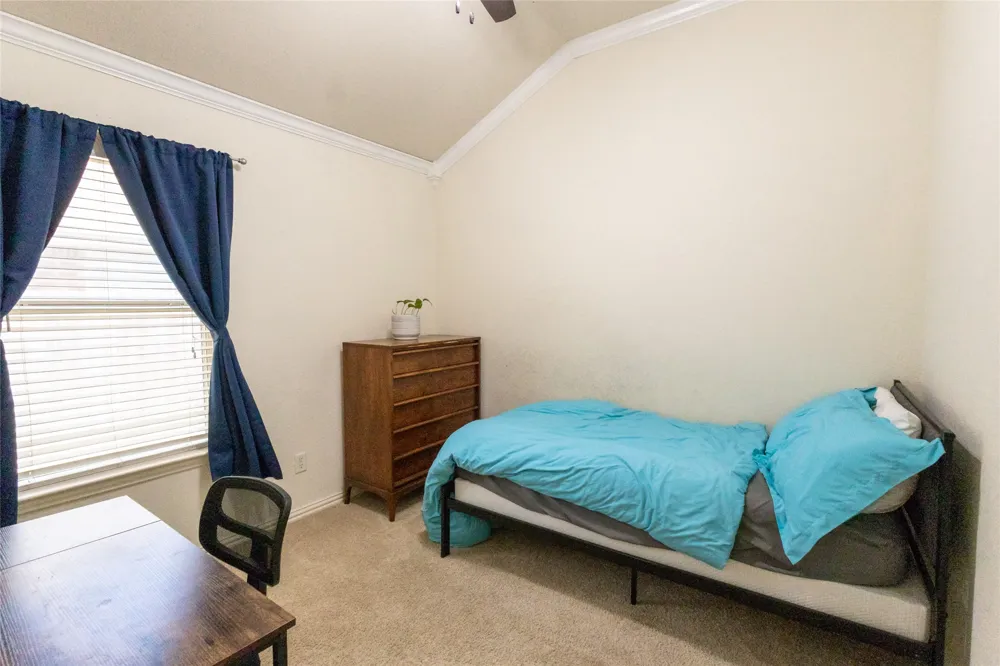 557 Willowview Drive Saginaw, TX 76179