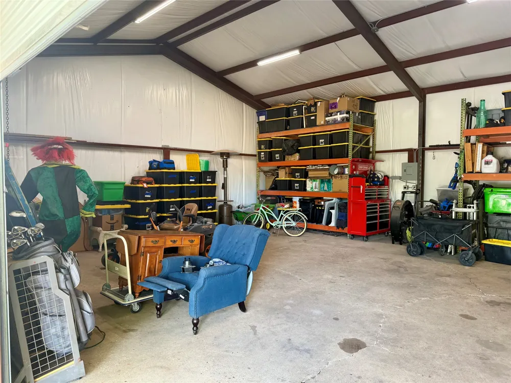 100 Nell Lane Yantis, TX 75497
