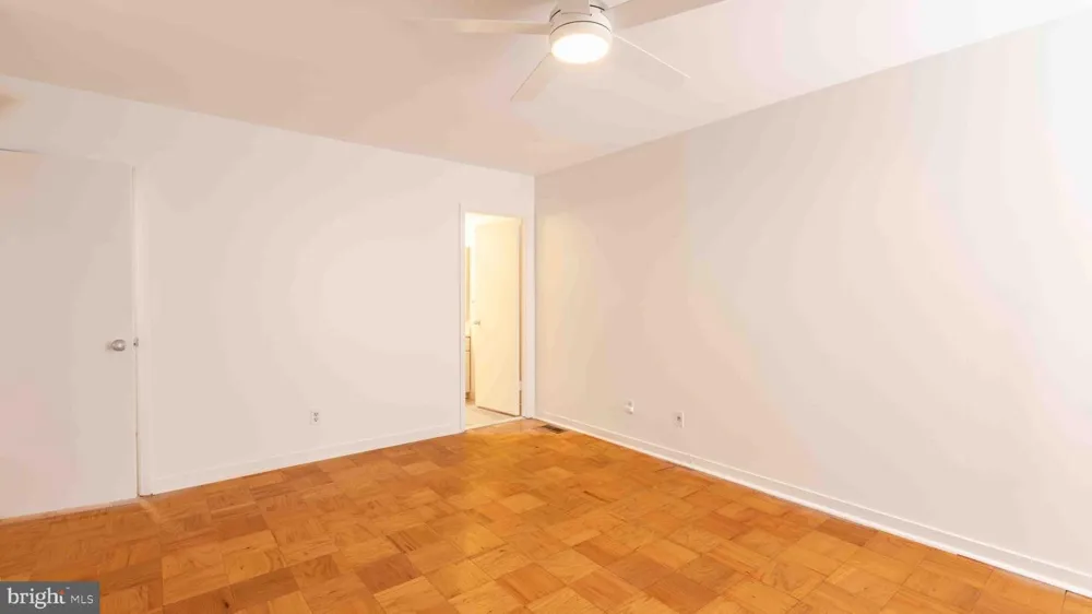 29 STONEHENGE CIRCLE #2 Pikesville, MD 21208