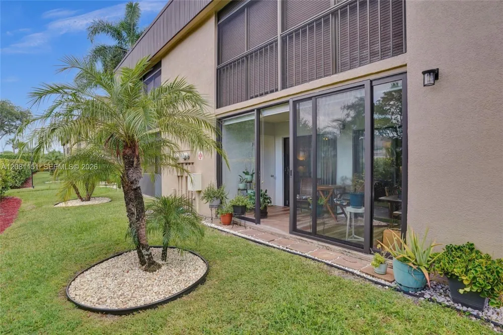15126 Ashland St #229 Delray Beach, FL 33484