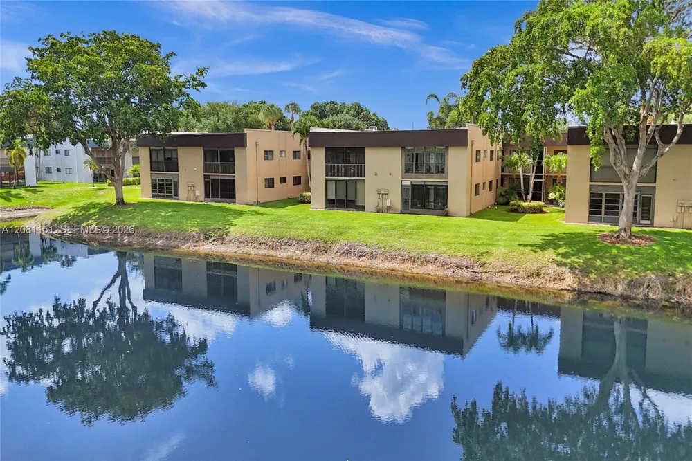 15126 Ashland St #229 Delray Beach, FL 33484