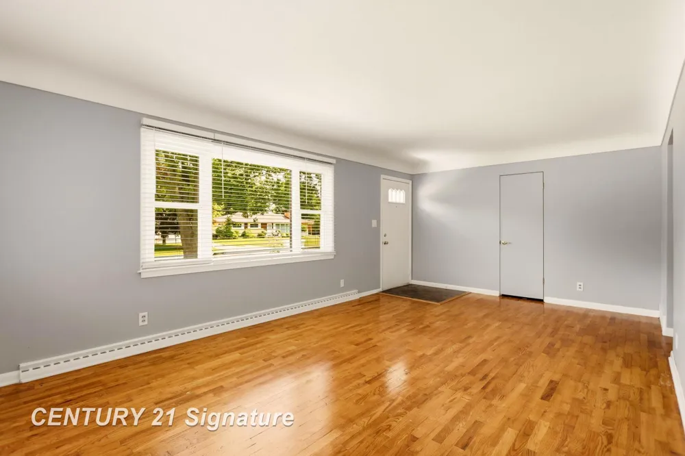 2805 Courtland Place Saginaw Charter Township, MI 48603